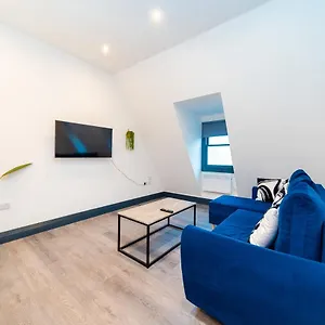  Apartment Flash Sale Centre Seafront 2 Bedroom Flat Bn112shp5c